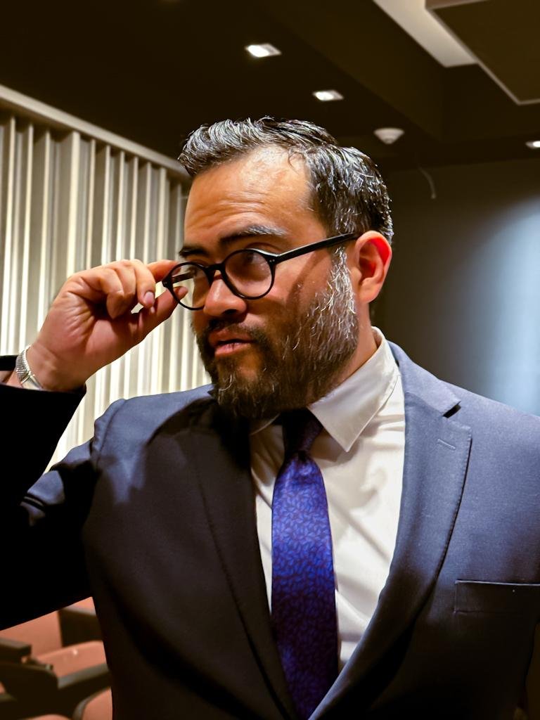 Mtro. Ricardo Hernández Briones